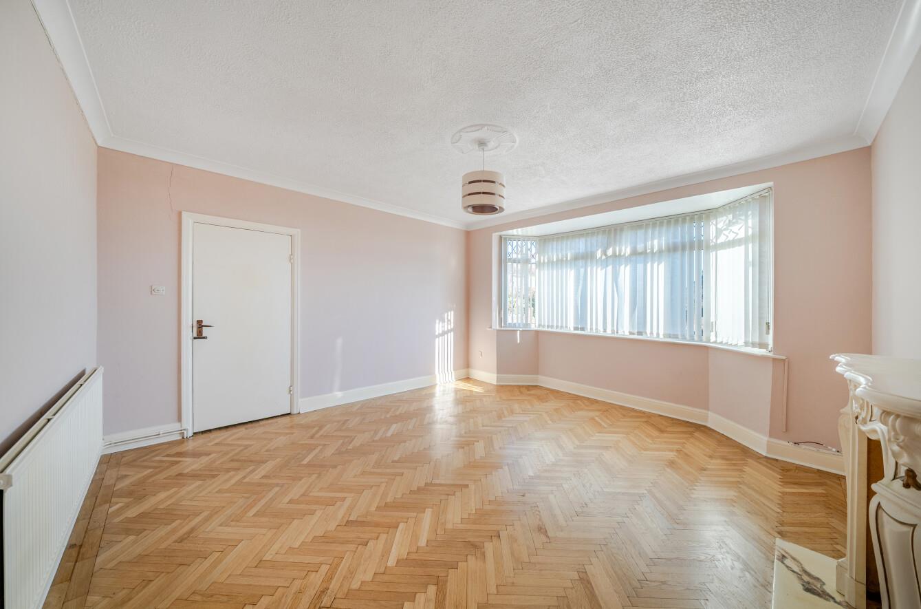 Hendy Close, Sketty, Swansea, SA2 8BB